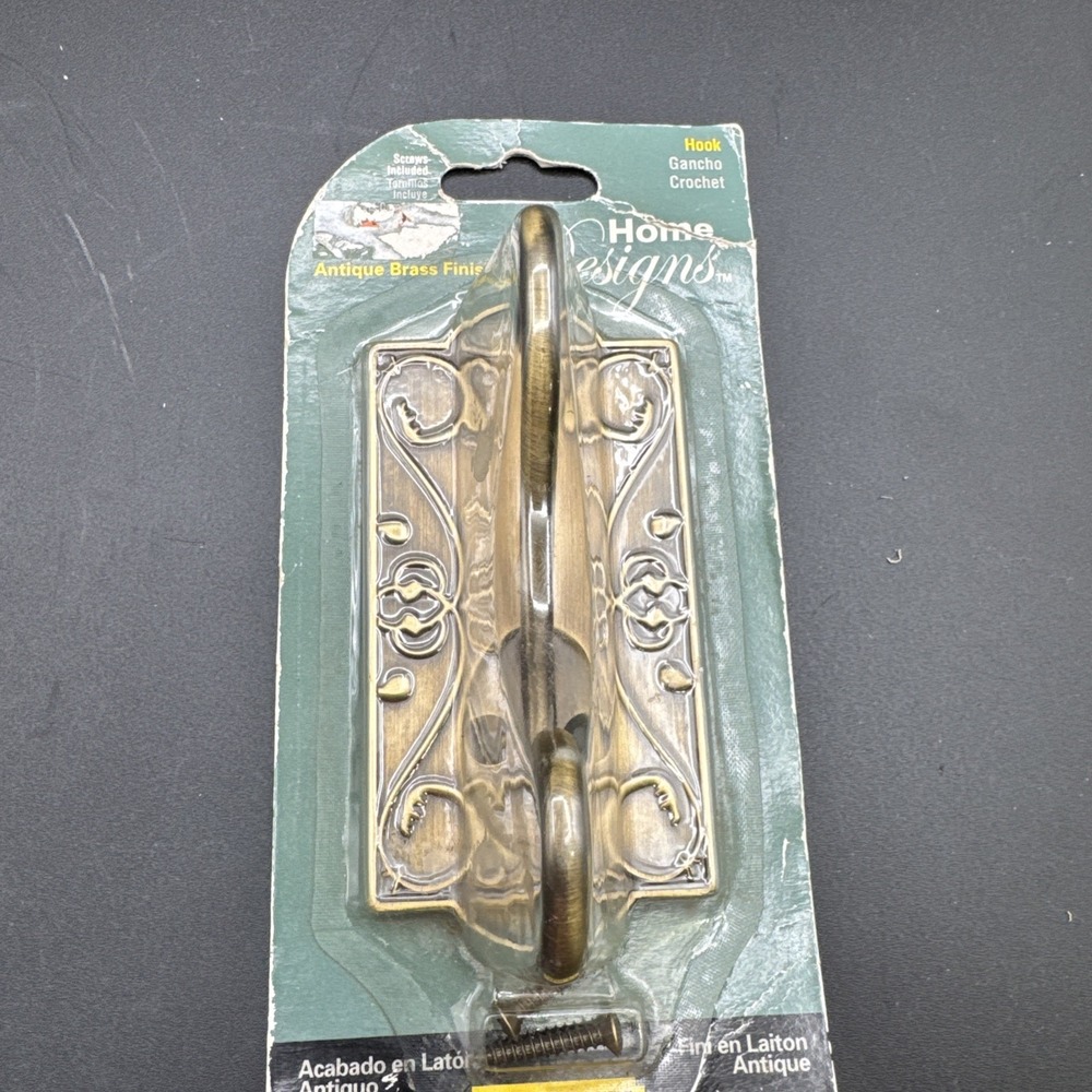 Vintage NIP Stanley Home Designs Antique Brass Finish Hook